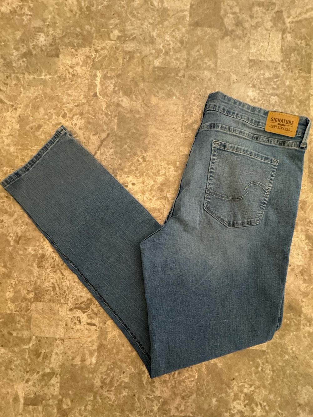 Signature by Levi Strauss Light Blue Skinny Jeans 16Long - Picture 8 of 9